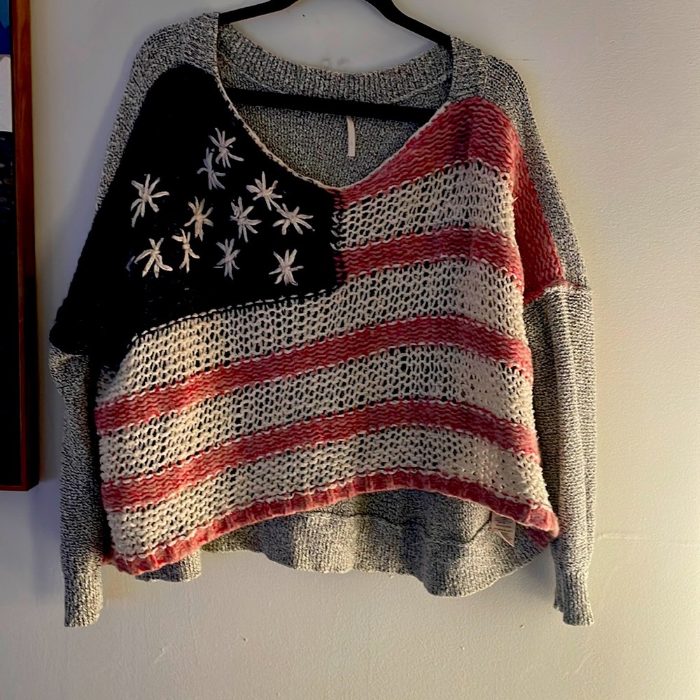 free people oversized LAEGE American flag, pattern sweatshirt, comfy